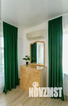 1-к квартира, посуточно, 40м2, 1/4 этаж