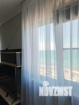 Студия квартира, посуточно, 40м2, 2/2 этаж