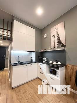 Студия квартира, посуточно, 30м2, 3/6 этаж