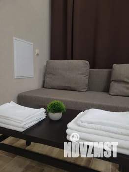 2-к квартира, посуточно, 43м2, 2/4 этаж