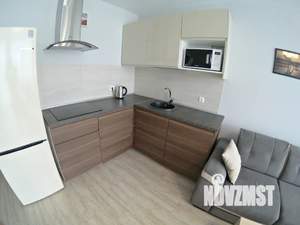 1-к квартира, посуточно, 40м2, 4/10 этаж