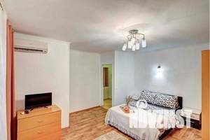 1-к квартира, посуточно, 36м2, 2/4 этаж