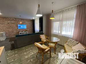 1-к квартира, посуточно, 42м2, 1/6 этаж