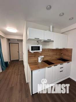 Студия квартира, посуточно, 30м2, 1/2 этаж