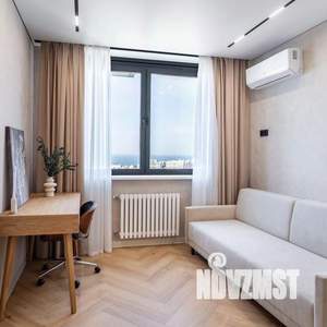 3-к квартира, посуточно, 68м2, 1/1 этаж