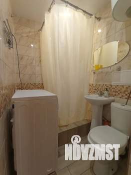 Студия квартира, посуточно, 35м2, 2/5 этаж