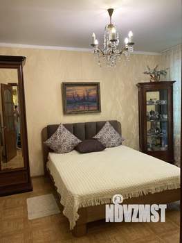 4-к квартира, посуточно, 32м2, 2/5 этаж