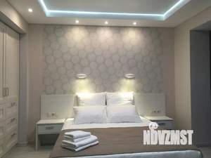 2-к квартира, посуточно, 48м2, 1/1 этаж