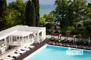 3-к квартира, на длительный срок, 130м2, 22/27 этаж