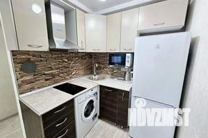 2-к квартира, посуточно, 45м2, 1/4 этаж