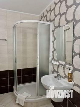 2-к квартира, посуточно, 55м2, 1/1 этаж