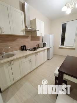 2-к квартира, посуточно, 56м2, 2/3 этаж