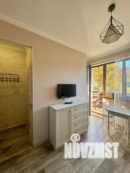 Студия квартира, посуточно, 25м2, 1/5 этаж