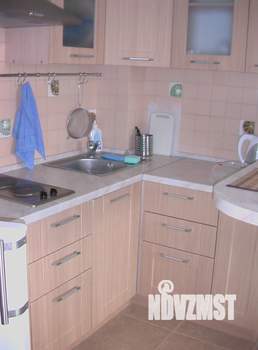 Студия квартира, на длительный срок, 31м2, 4/8 этаж