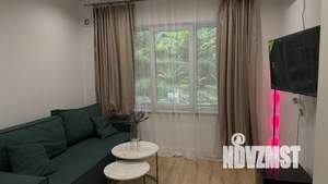 Студия квартира, посуточно, 20м2, 1/5 этаж