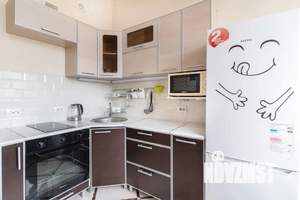 1-к квартира, посуточно, 34м2, 4/6 этаж