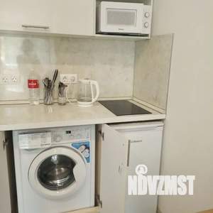 Студия квартира, посуточно, 24м2, 1/13 этаж