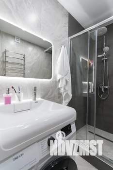 1-к квартира, посуточно, 42м2, 6/18 этаж