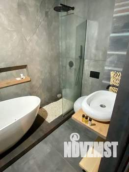 Студия квартира, посуточно, 37м2, 2/9 этаж