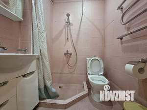 1-к квартира, посуточно, 35м2, 3/18 этаж