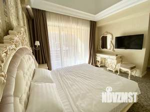 3-к квартира, посуточно, 100м2, 1/2 этаж