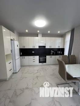 2-к квартира, посуточно, 62м2, 3/6 этаж