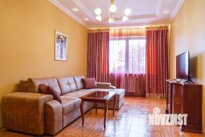 2-к квартира, посуточно, 68м2, 1/1 этаж