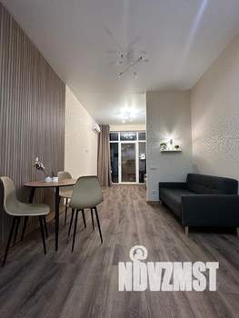 Студия квартира, посуточно, 30м2, 11/20 этаж