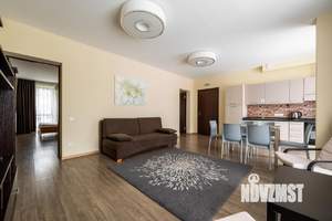 3-к квартира, посуточно, 82м2, 1/1 этаж