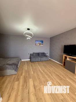 Студия квартира, на длительный срок, 40м2, 2/2 этаж