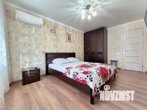 1-к квартира, посуточно, 55м2, 1/1 этаж