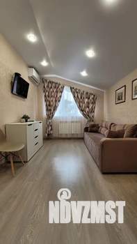 2-к квартира, посуточно, 35м2, 3/3 этаж