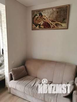 Студия квартира, посуточно, 35м2, 5/6 этаж