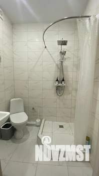 Студия квартира, посуточно, 33м2, 1/5 этаж