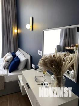 Студия квартира, посуточно, 35м2, 3/3 этаж