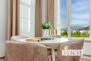 3-к квартира, посуточно, 130м2, 1/1 этаж