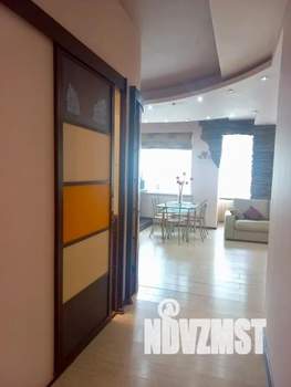 1-к квартира, посуточно, 70м2, 3/5 этаж