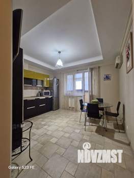 2-к квартира, на длительный срок, 87м2, 5/18 этаж