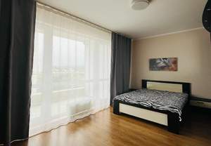 3-к квартира, на длительный срок, 126м2, 15/18 этаж