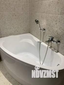 Студия квартира, посуточно, 40м2, 2/19 этаж