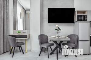 Студия квартира, посуточно, 32м2, 5/6 этаж