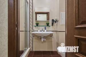 2-к квартира, посуточно, 65м2, 1/18 этаж