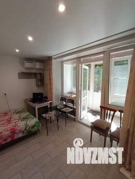 Студия квартира, посуточно, 27м2, 1/4 этаж