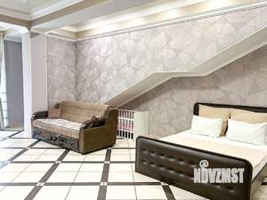 1-к квартира, посуточно, 50м2, 1/3 этаж