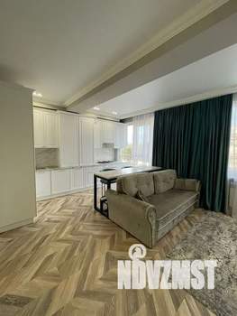 3-к квартира, посуточно, 63м2, 4/10 этаж