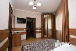 2-к квартира, посуточно, 40м2, 1/1 этаж