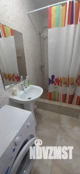 Студия квартира, посуточно, 37м2, 1/2 этаж