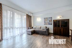 1-к квартира, посуточно, 58м2, 2/4 этаж