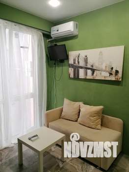 Студия квартира, посуточно, 22м2, 2/4 этаж