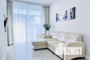 2-к квартира, посуточно, 60м2, 7/19 этаж